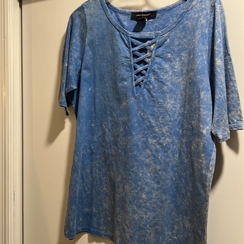 14/16 NWT Blue White Wash look with crisscross vneck (so cute)
